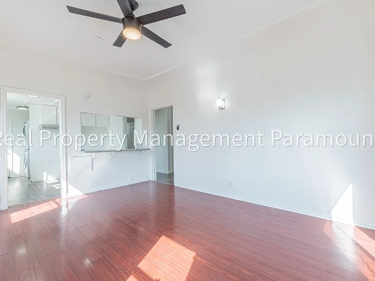 2757 Mansfield Ave — Photo 20