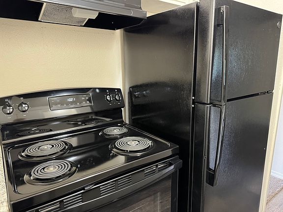 5th image of 4880 Silverton Rd NE #59a75d794