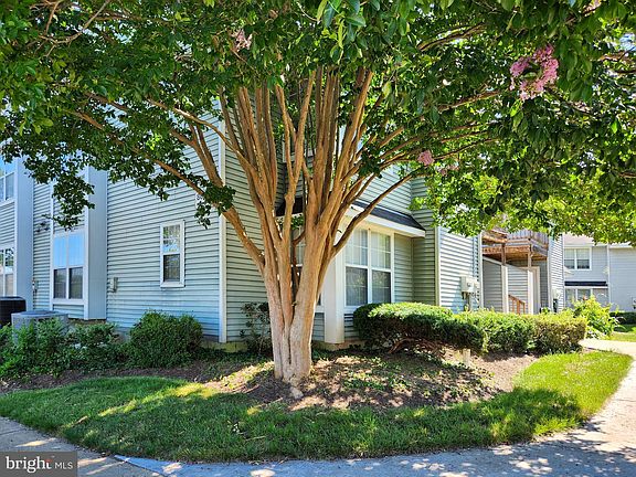 3rd image of 8619 Beekman Pl Unit A