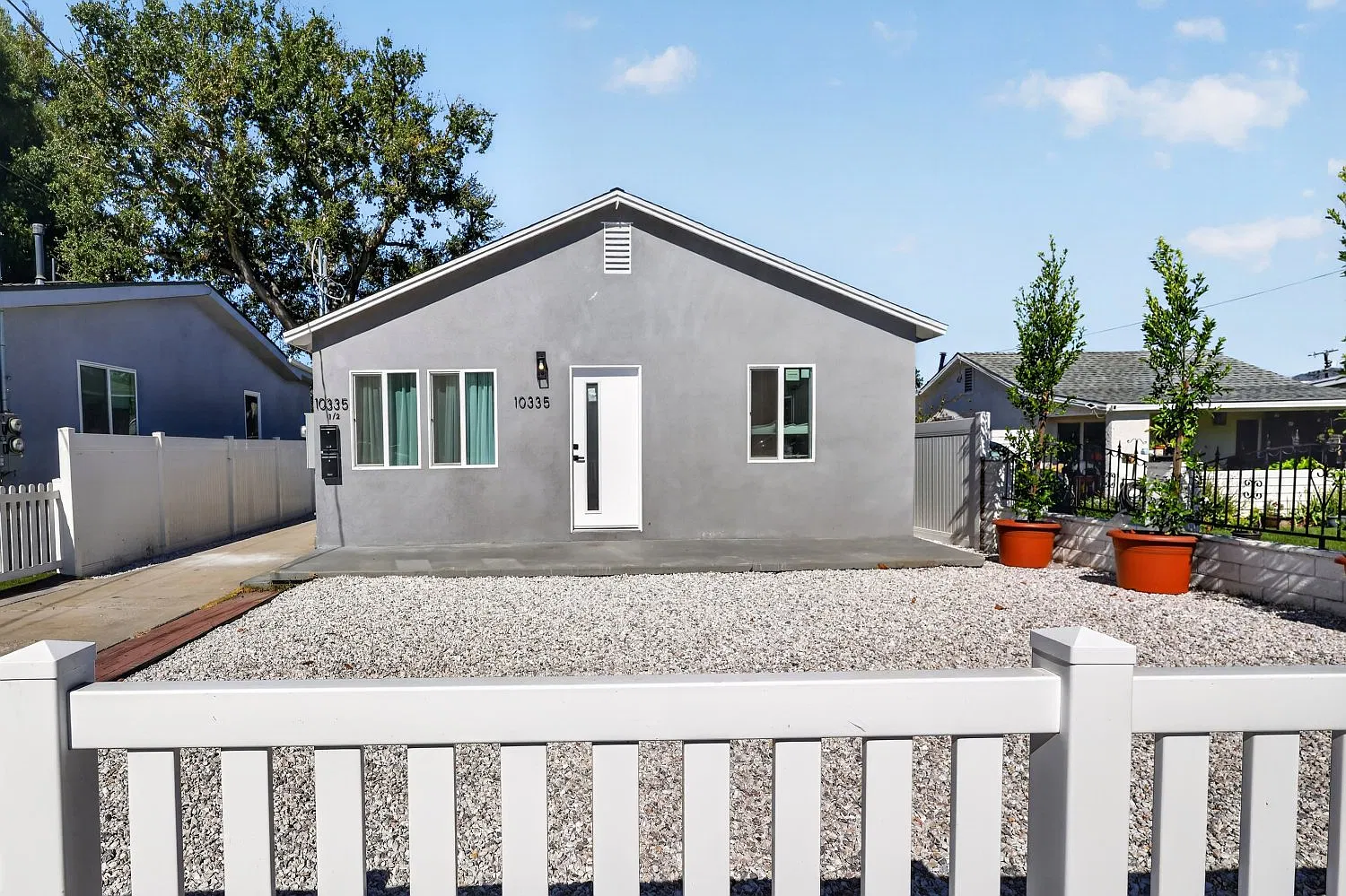 2 bed, 780 sqft, $3,800 — Photo 1