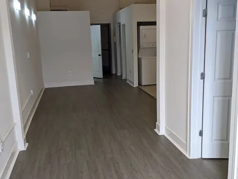4313 Main St — Photo 17