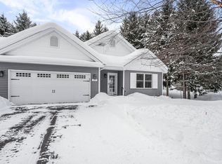 5229 Chestnut Ct #15, Traverse City, MI 49685