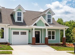 1737 Old Fields Blvd, Haw River, NC 27258