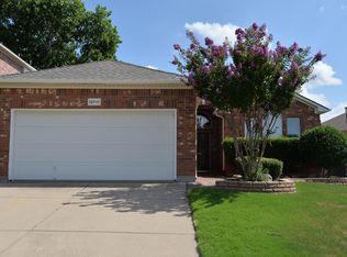 12717 Old Macgregor Ln, Fort Worth, TX 76244