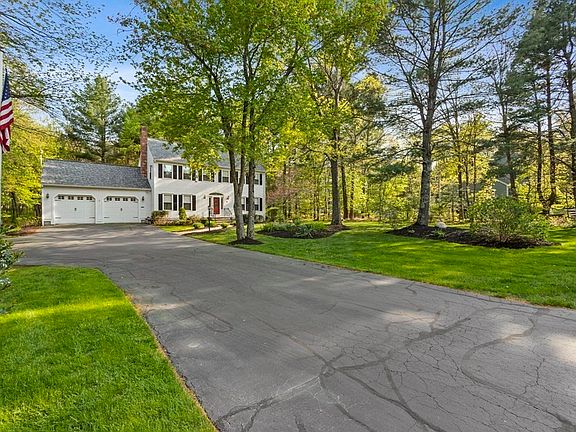 2nd image of 35 Stonebridge Way