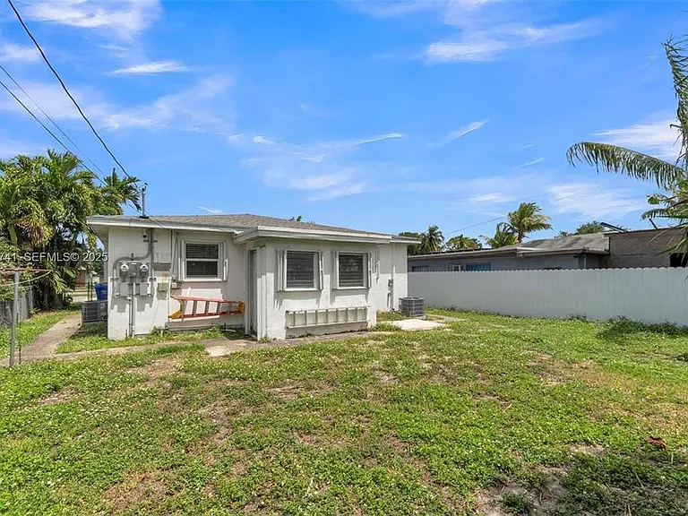 6340 Dawson St — Photo 25