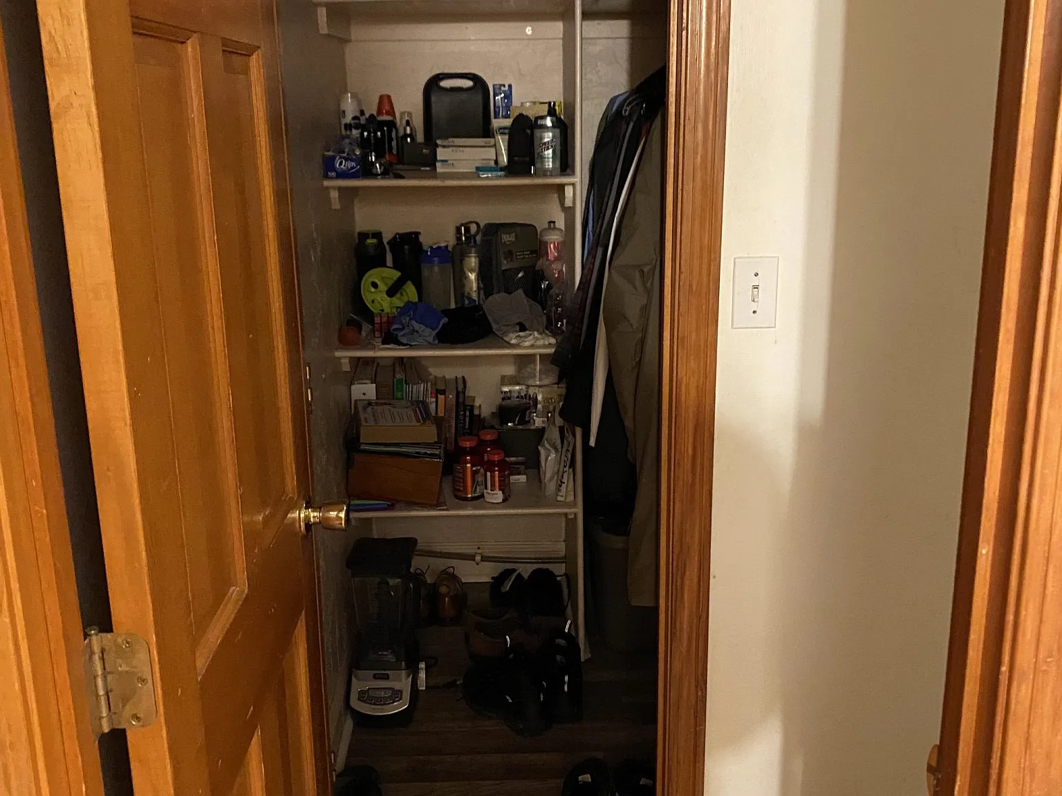 3 bed, 1000 sqft, $3,900 — Photo 3