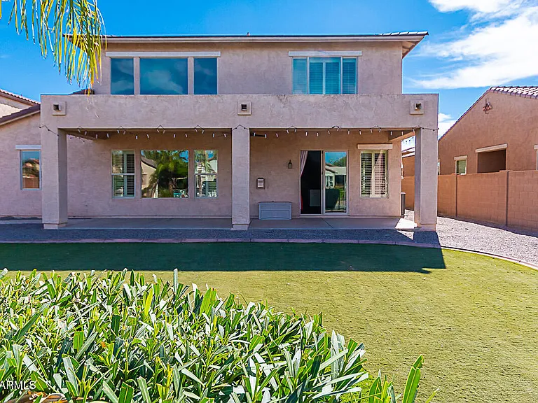 642 E Torrey Pines Pl — Photo 28