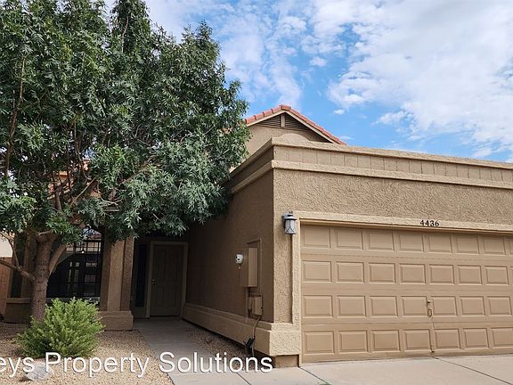 3rd image of 4436 E Wildwood Dr