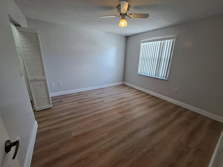 12349 NW 53rd St — Photo 28