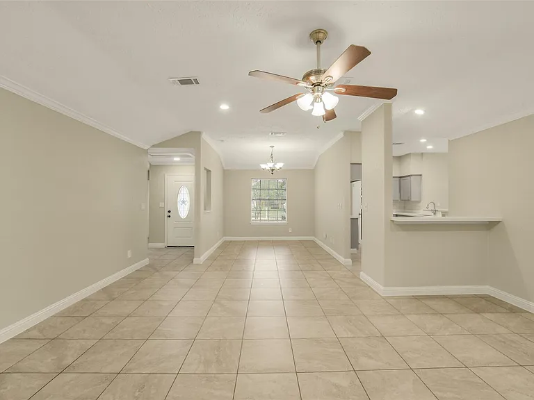 21211 Park Mount Dr — Photo 10