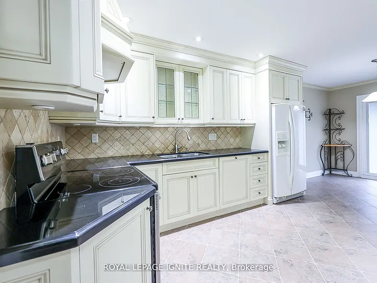 1400 Rimon St — Photo 12
