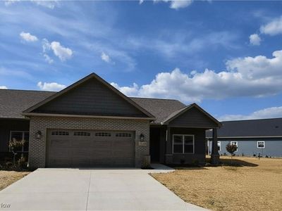 9248 Woodland Blue Dr, Seville, OH, 44273