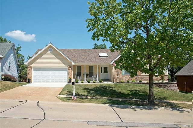 1st image of 16623 Westglen Farms Dr