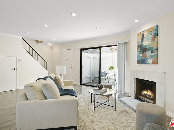 2nd image of 8516 Cadillac Ave APT 105