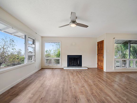 5th image of 230 Pulehuiki Rd Unit B