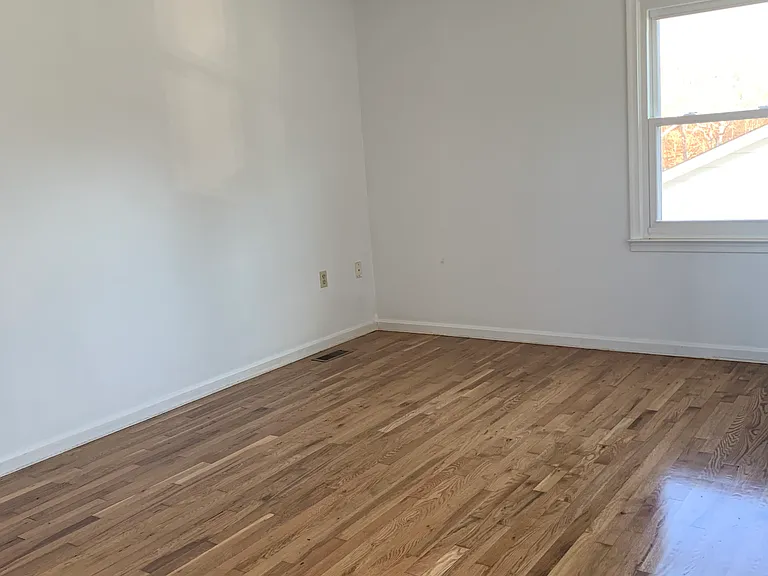 236 Somerset Dr — Photo 7