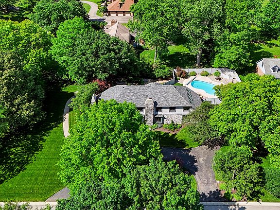 4th image of 6717 La Tour Cir