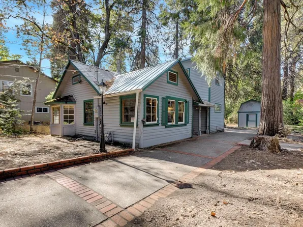 11128 Brunswick Dr, Grass Valley, CA 95945