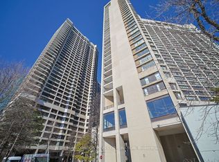 33 Harbour Sq #2232, Toronto, ON