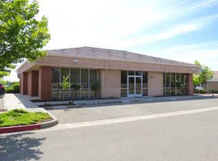 6940 Destiny Dr, Rocklin, CA 95677
