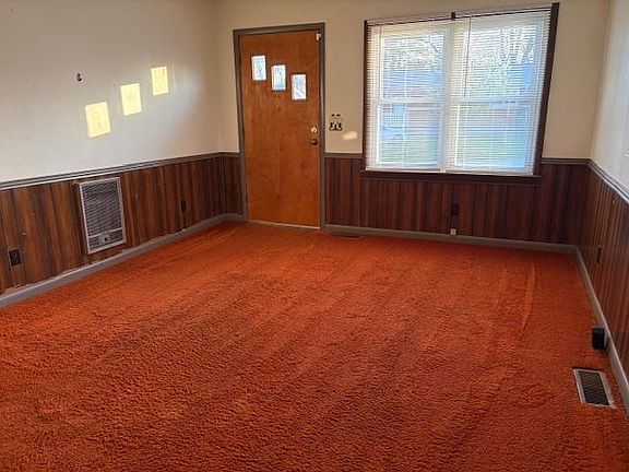 2nd image of 209 Newman St