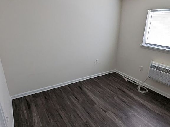 2nd image of 2801 N Tatnall St #2C