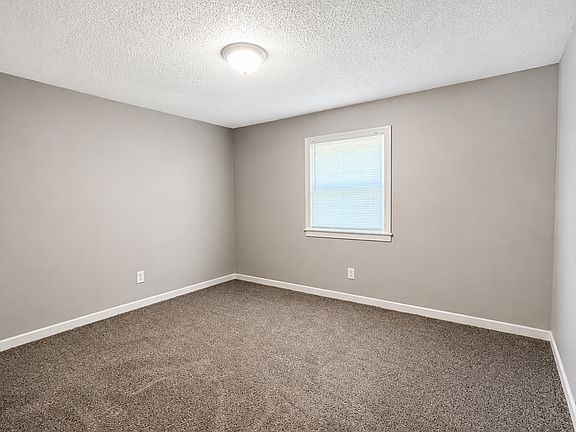 5th image of 504 Spainhour Rd #1