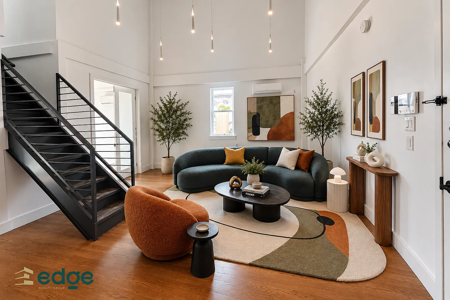 1266 Pacific Street — Photo 3