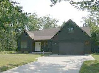 7524 Pine Tree Trl, Oscoda, MI 48750