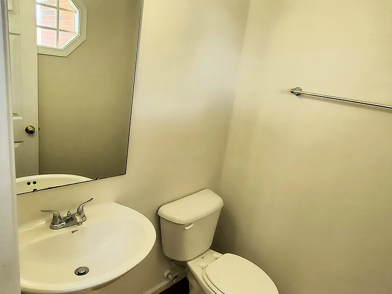 8249 S Port Dr — Photo 12