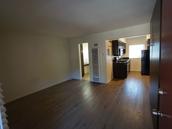 2nd image of 2875 A St APT 4