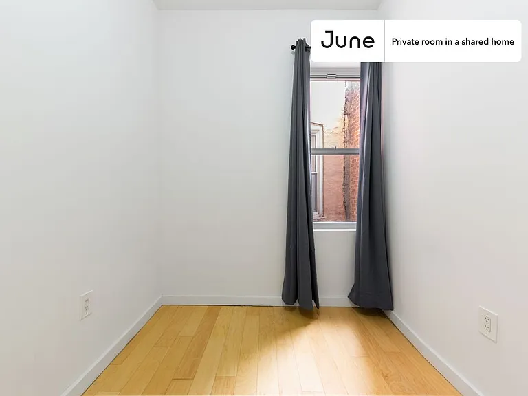 252 Madison St #B — Photo 2