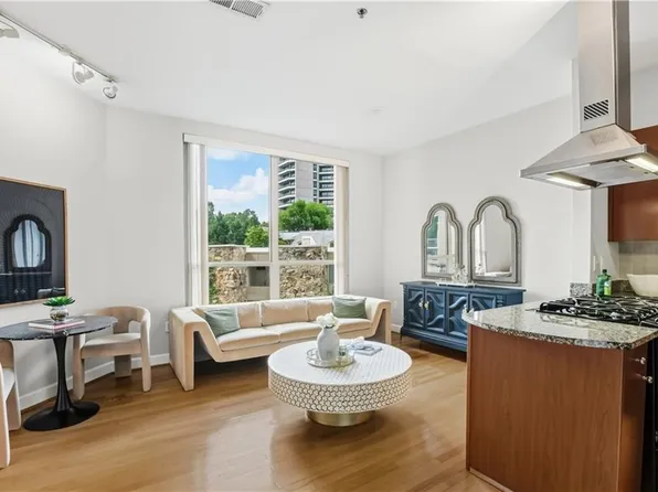 2626 Peachtree Rd NW Unit 606, Atlanta, GA 30305