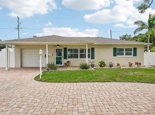 9725 48th Pl N, Saint Petersburg, FL 33708
