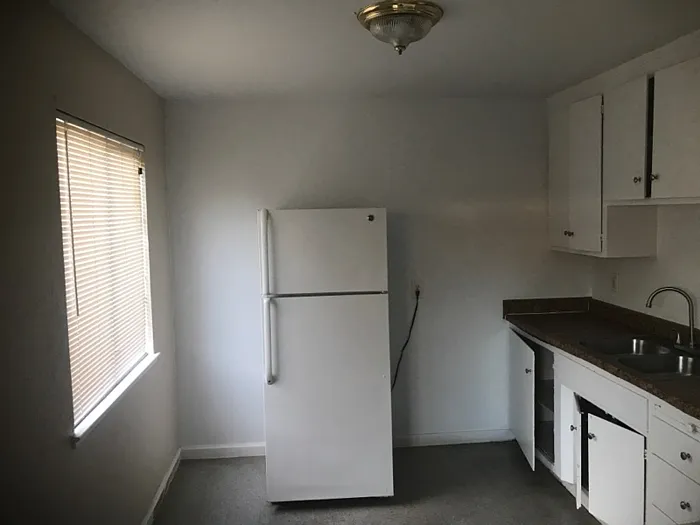 2299 Grove Ave #1 — Photo 11