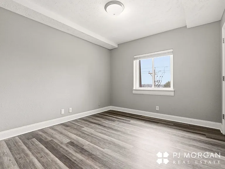 Mill Pointe — Photo 89