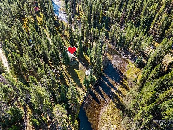 5th image of 507 Secesh River Rd