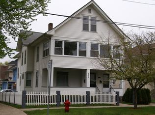 602 E Downer Pl, Aurora, IL 60505