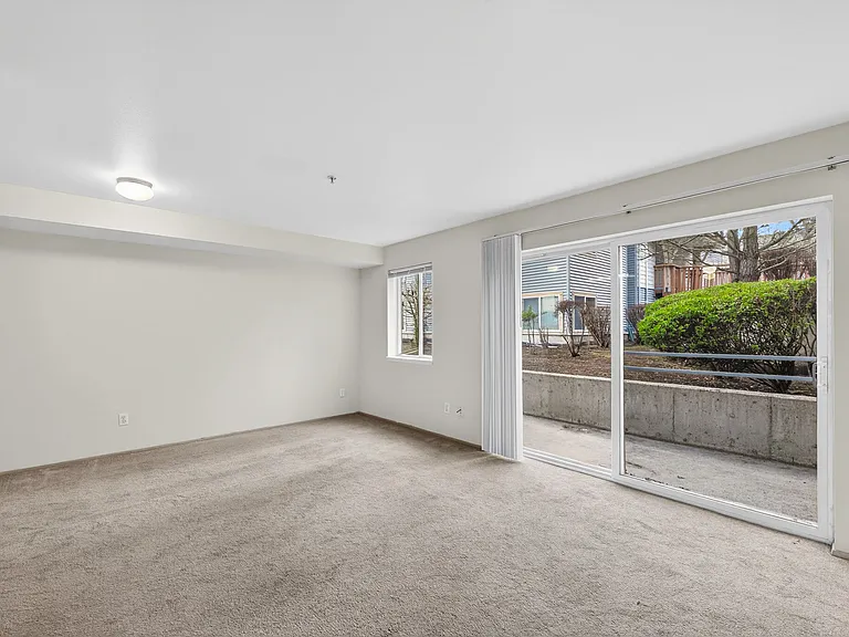 Ivy Ridge Apartments — Photo 18