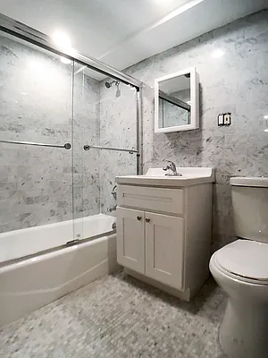 Rented by Francine Realty | media 32