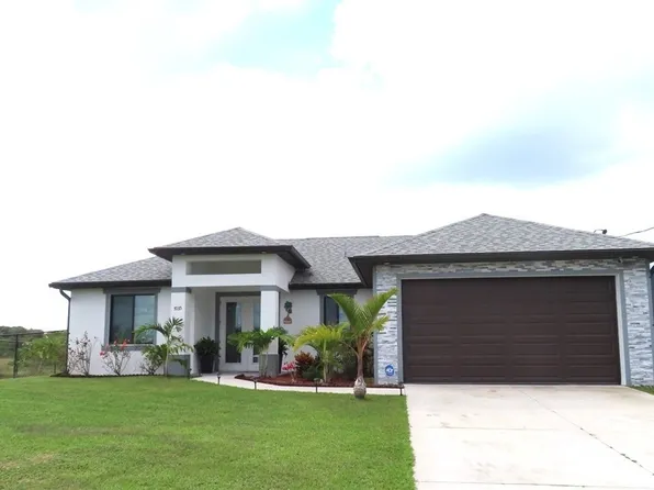 7035 Brazil Cir, Labelle, FL 33935