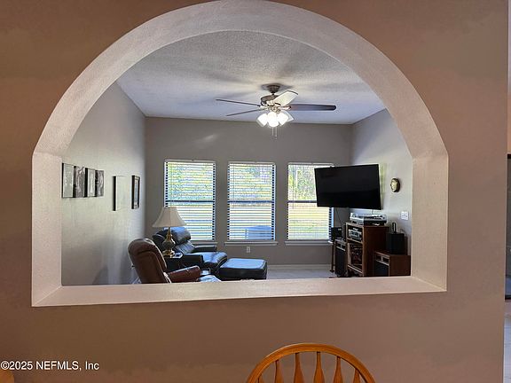 5th image of 800 GINGER MILL Drive