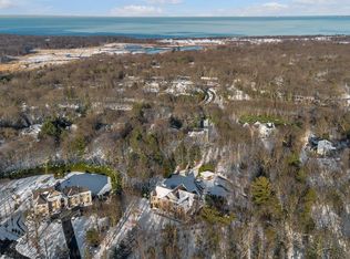 7 Pitch Pine Court, Northport, NY 11768