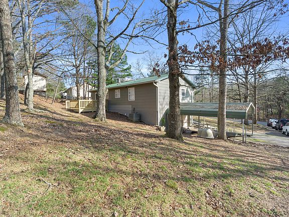 5th image of 2195 Greendale Dr NE