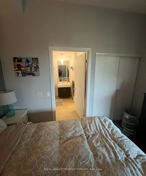 116 George St #405 — Photo 8