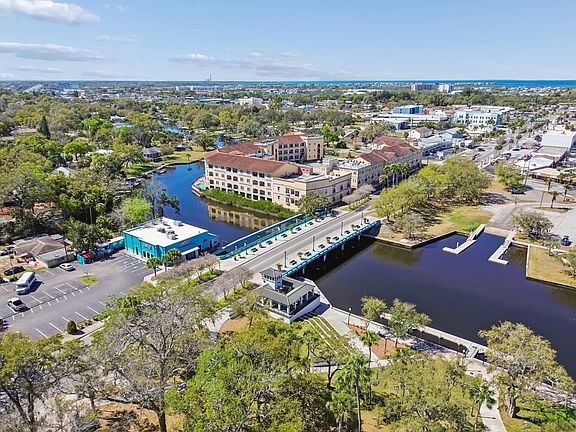 5th image of 5620 Missouri Ave