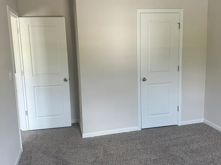 14 Warwick Ct — Photo 11