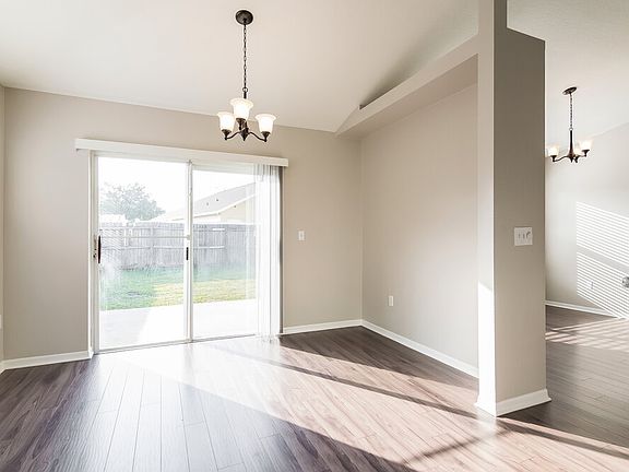 4th image of 1748 Kirtley Dr