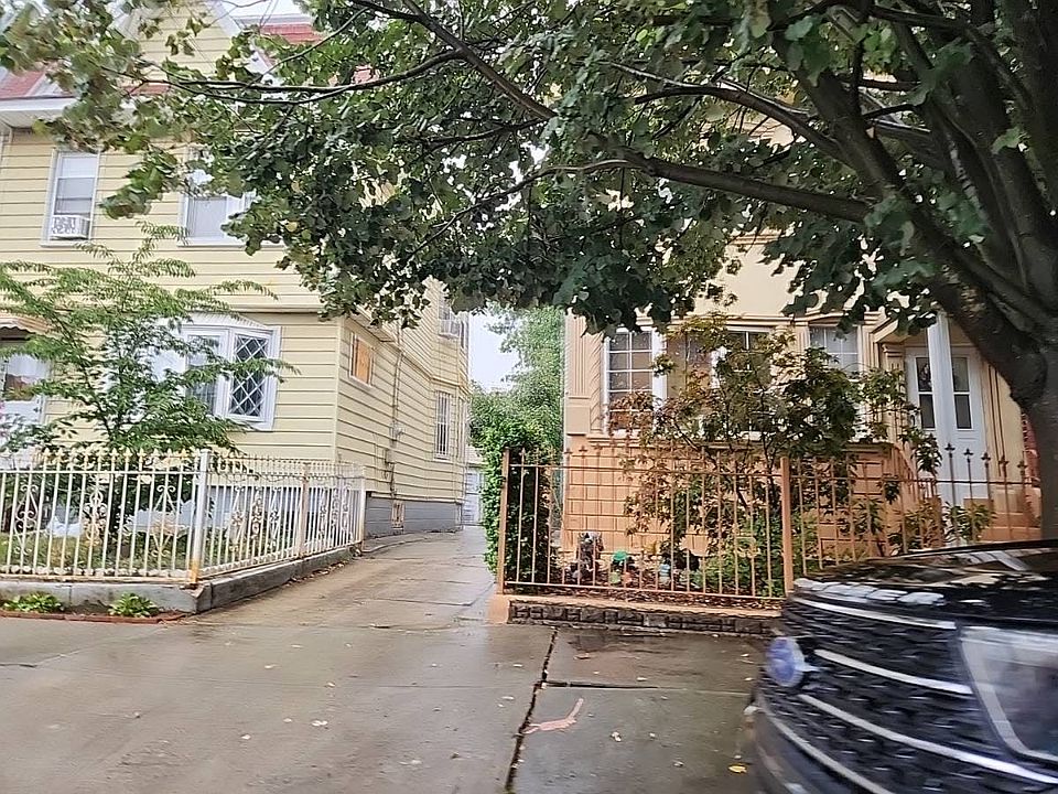 2nd image of 8763 108th St